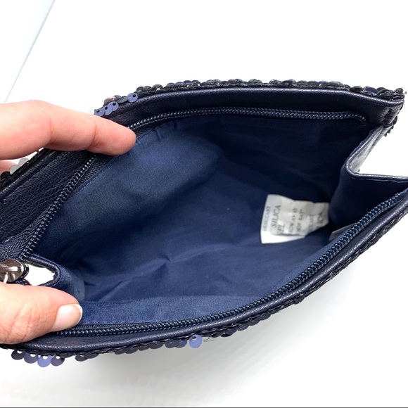 Blue Sequin Ipsy Make Up Bag - Picture 4 of 4